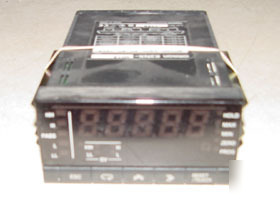 Omron digital panel meter K3NX-VD1A