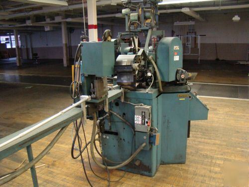 Tyco amp iv ampomator auto wire lead making machine