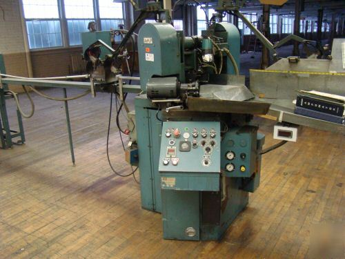 Tyco amp iv ampomator auto wire lead making machine