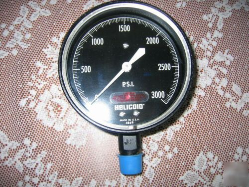 Bristol babcock 0 to three thousand psi pressure gauge