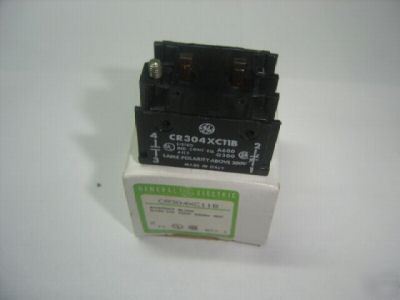 General electric CR304XC11B contact block 600V max 