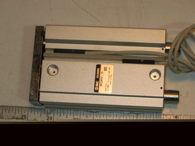 Smc slide bearing compact guide cylinder MGQM20-75-Y59A