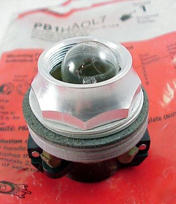 Westinghouse oil-tite pilot ind light PB1HAOL7 nos 120V