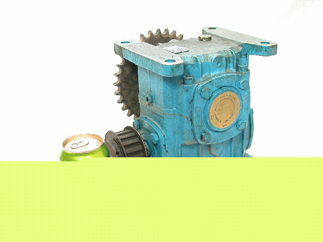 Gear reducer 40:1 ratio right angle 4 available