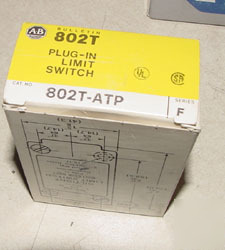 New allen bradley limit switch 802T-atp in box