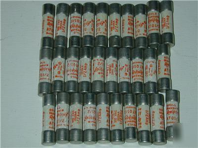 1 lot of 30 gould shawmut amtrap ATQ1/2 midget fuses