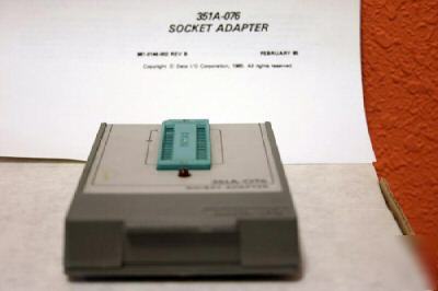 Data i/o 351A-76 socket adapter. with manual