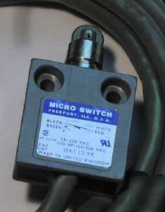 Microswitch 914CE2-9K plunger limit switch