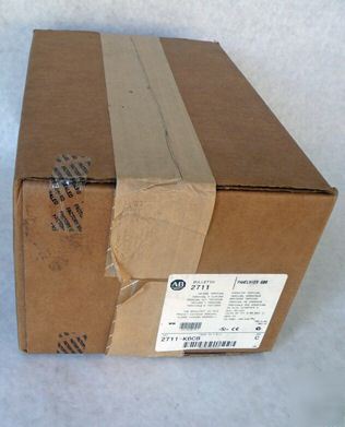 New factory sealed allen bradley 2711-K6C8 c 2711K6C8