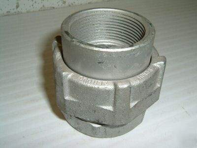 Crouse hinds condulet fitting unf-UNY5 1 1/2