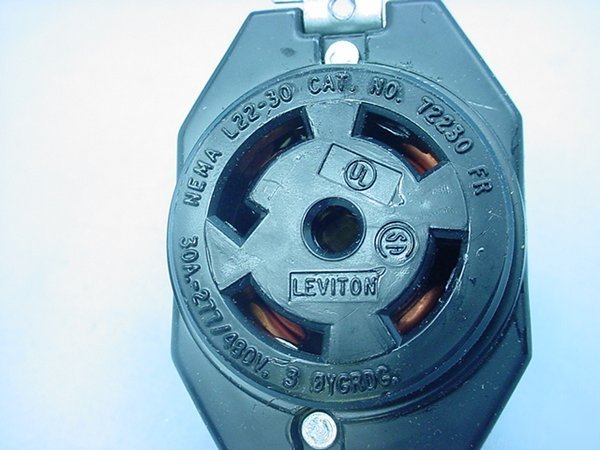 Leviton L22-30 locking receptacle 30A 277/480V 2820