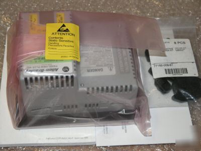 New allen-bradley 2711P-K4M20A/a 2711PK4M20A ser a 