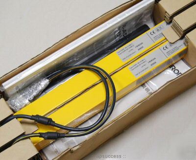 New omron safety light curtains F3S-A162P 