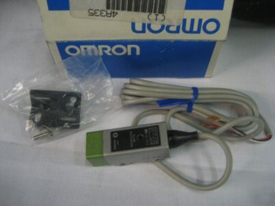 Omron photoelectric switch E3SR1E1