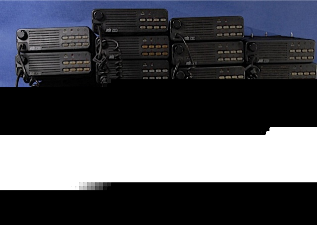Tait 2000 taxi radio - set of 26 radio - includes mic