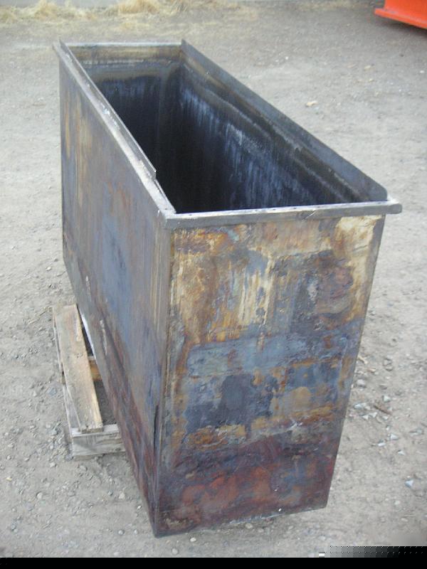Titanium and stainless steel tank