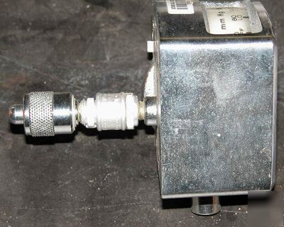 Chemetron suction regu-gage valve 