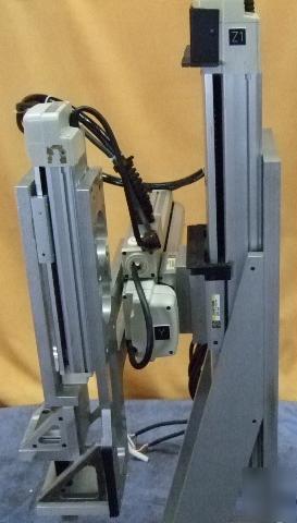 Iai intelligent actuator pick & place assembly robot