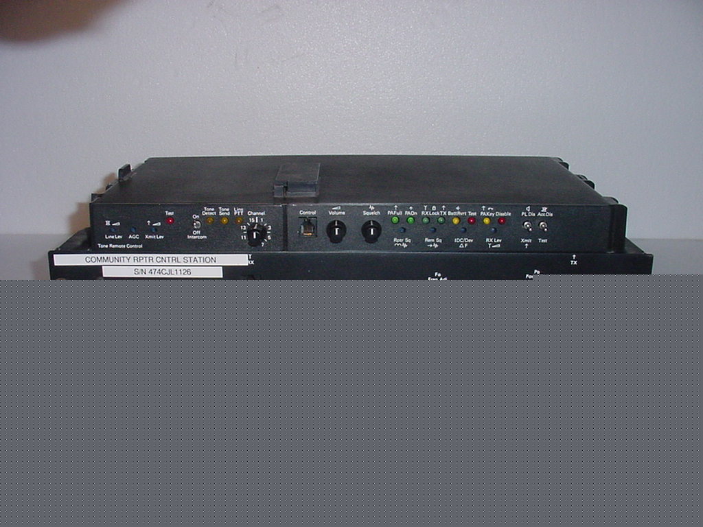 Motorola MSF5000 mdl clb base station/repeater msf 5000