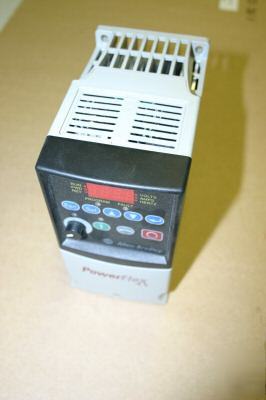 New allen-bradley powerflex 4 0.5HP 3PH 380-480VAC nice