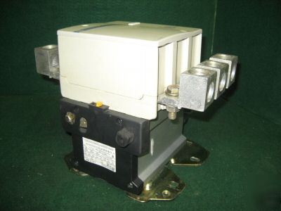 Telemecanique 420 a contactor LC1F400 (nice)