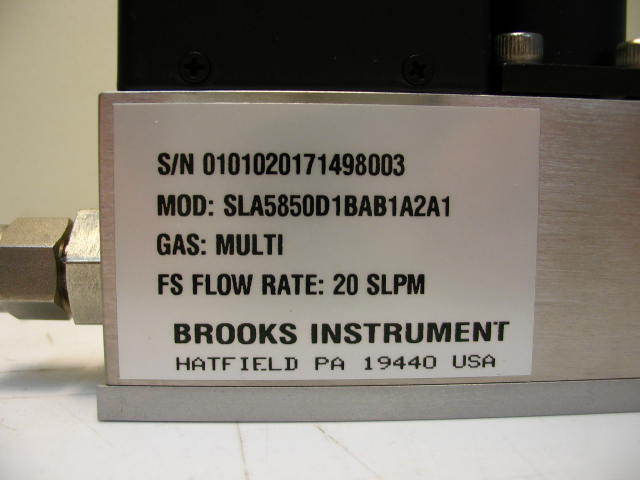 Brooks smart mass flow control SLA5850D - multi gas