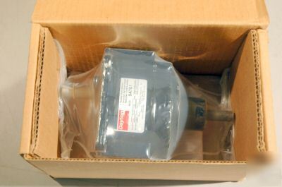 New dayton parallel shaft reducer 9ATG1 