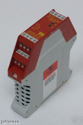 Sti two hand control safety monitoring relay