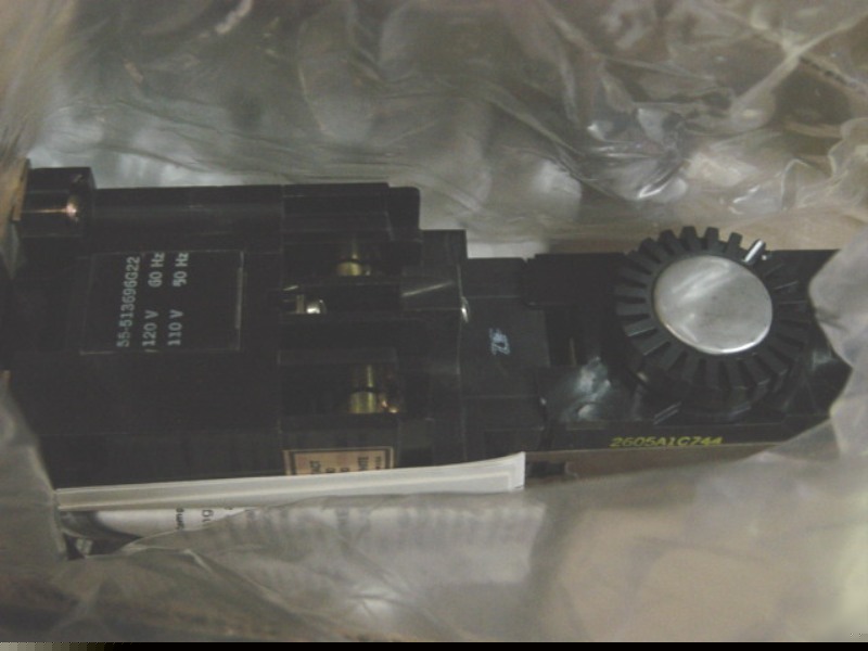 New ge pneumatic relay CR122B01122A nos 
