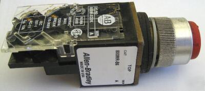 Allen bradley 800M-XD2K 800MR-B6 red pushbutton switch