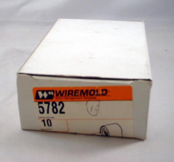Box of 19 wiremold 5782 conduit connectors 1/2IN female