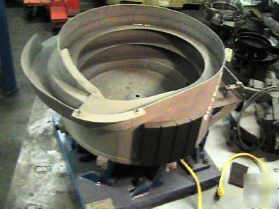 Moorfeed vibratory parts feeder bowl automation 24