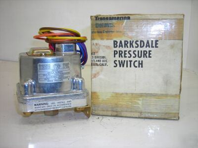  barksdale D2H-A3 pressure switch .03-3 psi 