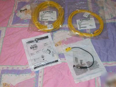 Banner world-beam Q12 series plus cables nip 