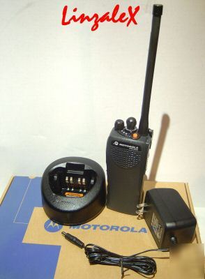 New motorola PR1500 pr-1500 136-174 mhz radio pkg seems 