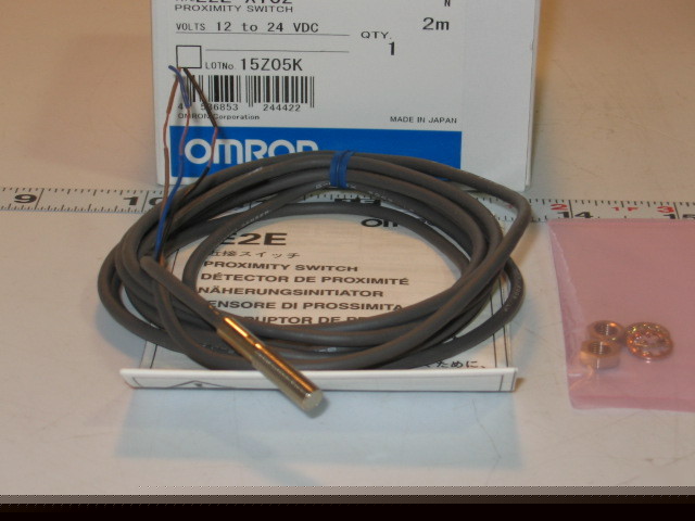 New omron miniature inductive proximity sensor E2E-X1C2