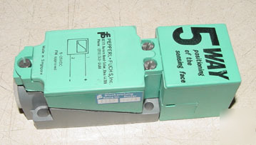 New pepperl & fuchs 5 way proximty switch NJ30U4N 