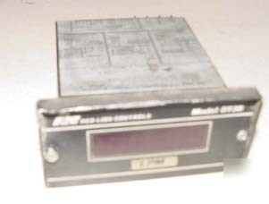 Red lion tachometer ratemeter DT3D0-500