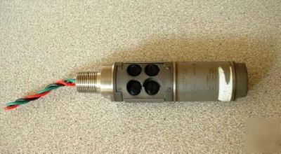 Viatran pressure transmitter 5715ARSME 0-300PSI - used