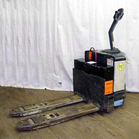 Crown electric pallet truck - model PW3520-60