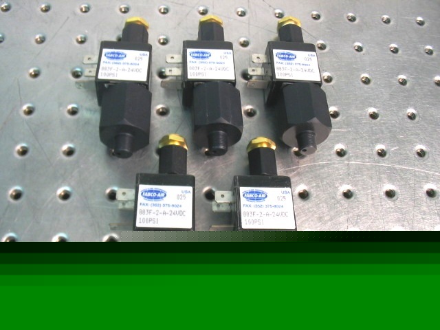 T29823 [5] fabco air 883F-2-a 24VDC valves