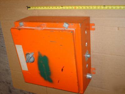  hoffman 20X20 X8 electrical enclosure box ge fused dis