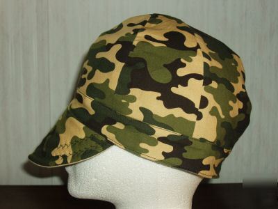 Welding cap in green camo