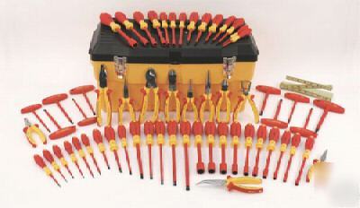 Wiha master electrician 61 pc insulated tool set/32898.