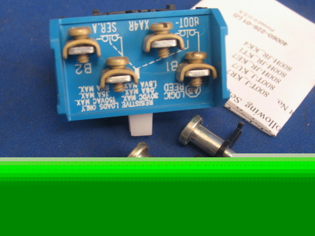 800T-XA4R allen bradley reed contact block 150V 15A