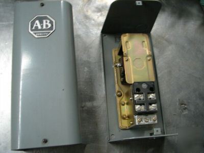 Allen bradley pneumatic time delay relay 849-ZAD32 b