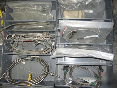 Lot of temperature probes connectors thermocouples wire