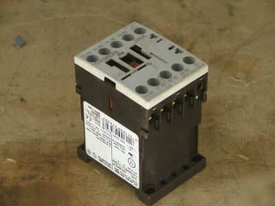 Siemens control relay 3RH1122-1BB40 24V 2 no 2 nc