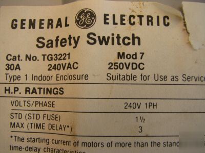 Ge safety switch TG3221 30 amp 240 volt 1PH 124EE