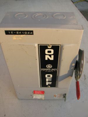Ge safety switch TG3221 30 amp 240 volt 1PH 124EE